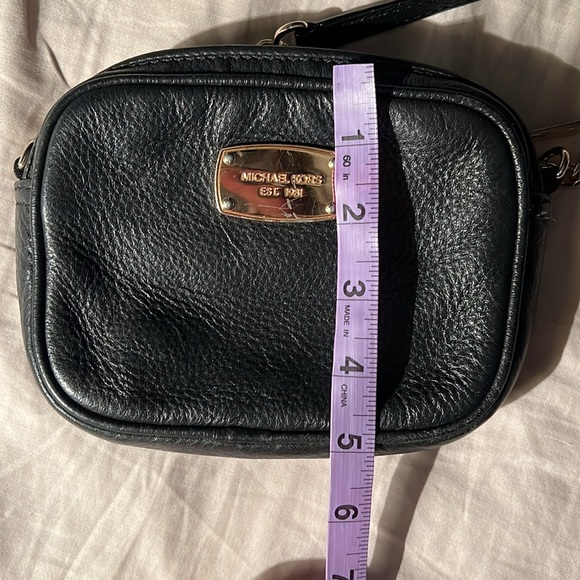 Michael Kors Crossbody Bag - Picture 2 of 7